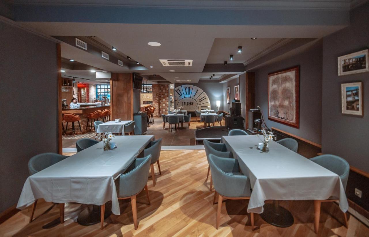 Grand Opera Hotel クタイシ エクステリア 写真
