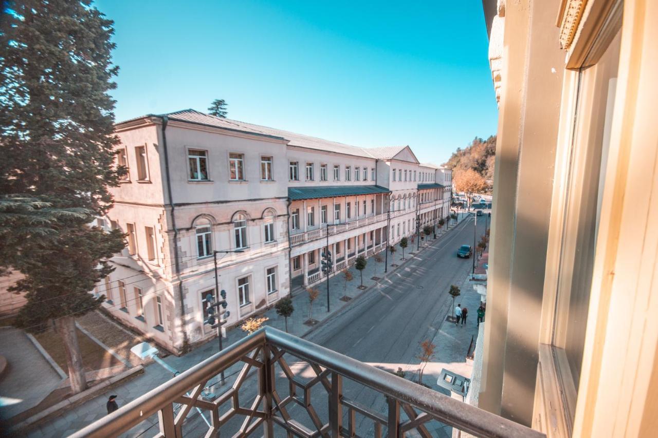 Grand Opera Hotel クタイシ エクステリア 写真